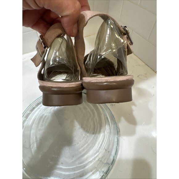 LONDON FOG PINK LEATHER SLINGBACK SANDALS WOMENS SIZE 8.5 M - Picture 10 of 12